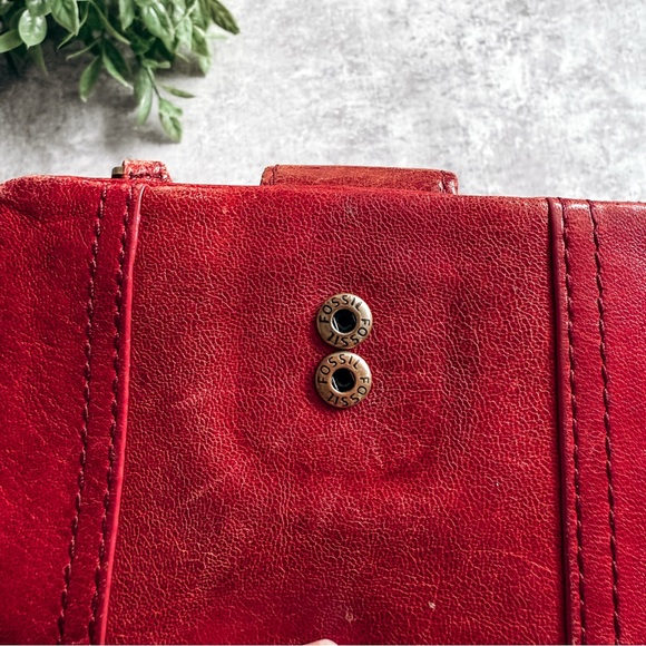Fossil Red Vintage Small Wallet - Picture 5 of 5